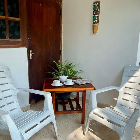 The Breeze Mirissa Bed and Breakfast Εξωτερικό φωτογραφία