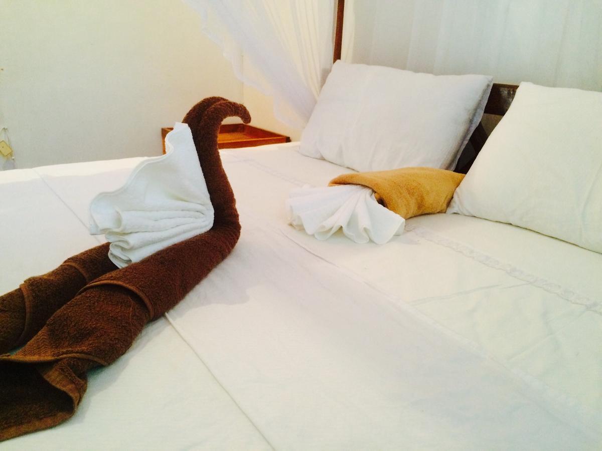 The Breeze Mirissa Bed and Breakfast Εξωτερικό φωτογραφία